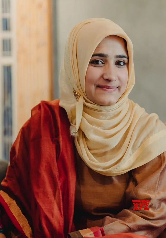 Tubruk by Inshada Mir